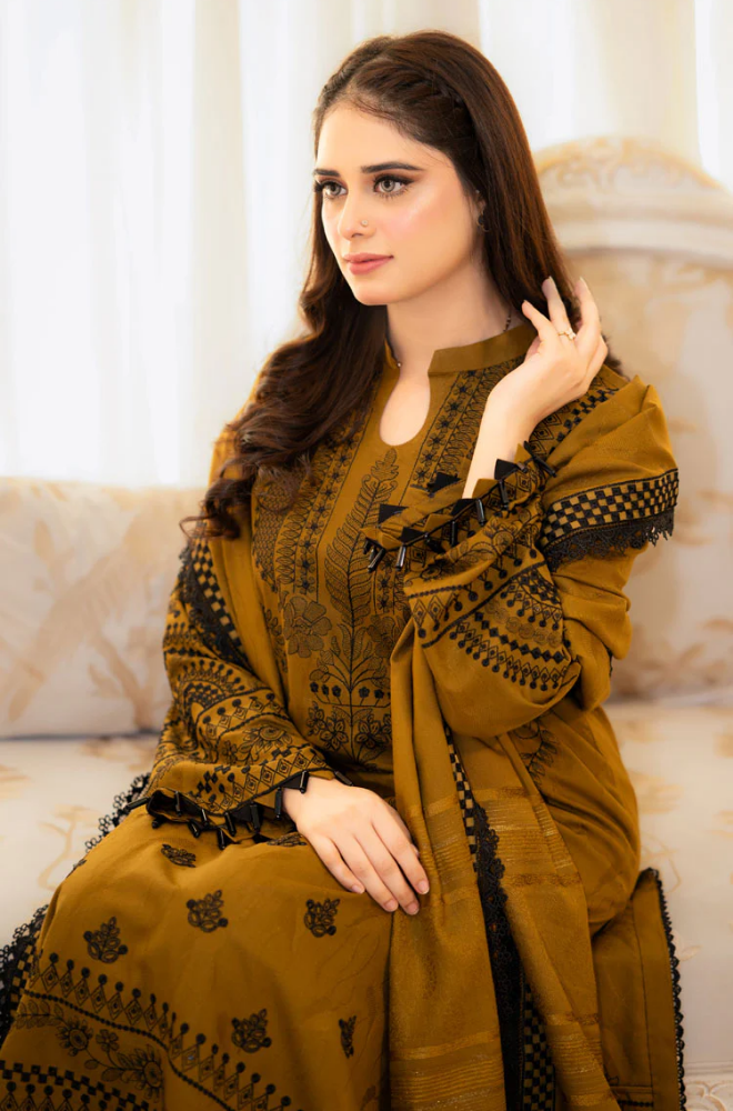 Urge - Winter 3PC Dhanak Embroidered Suit -